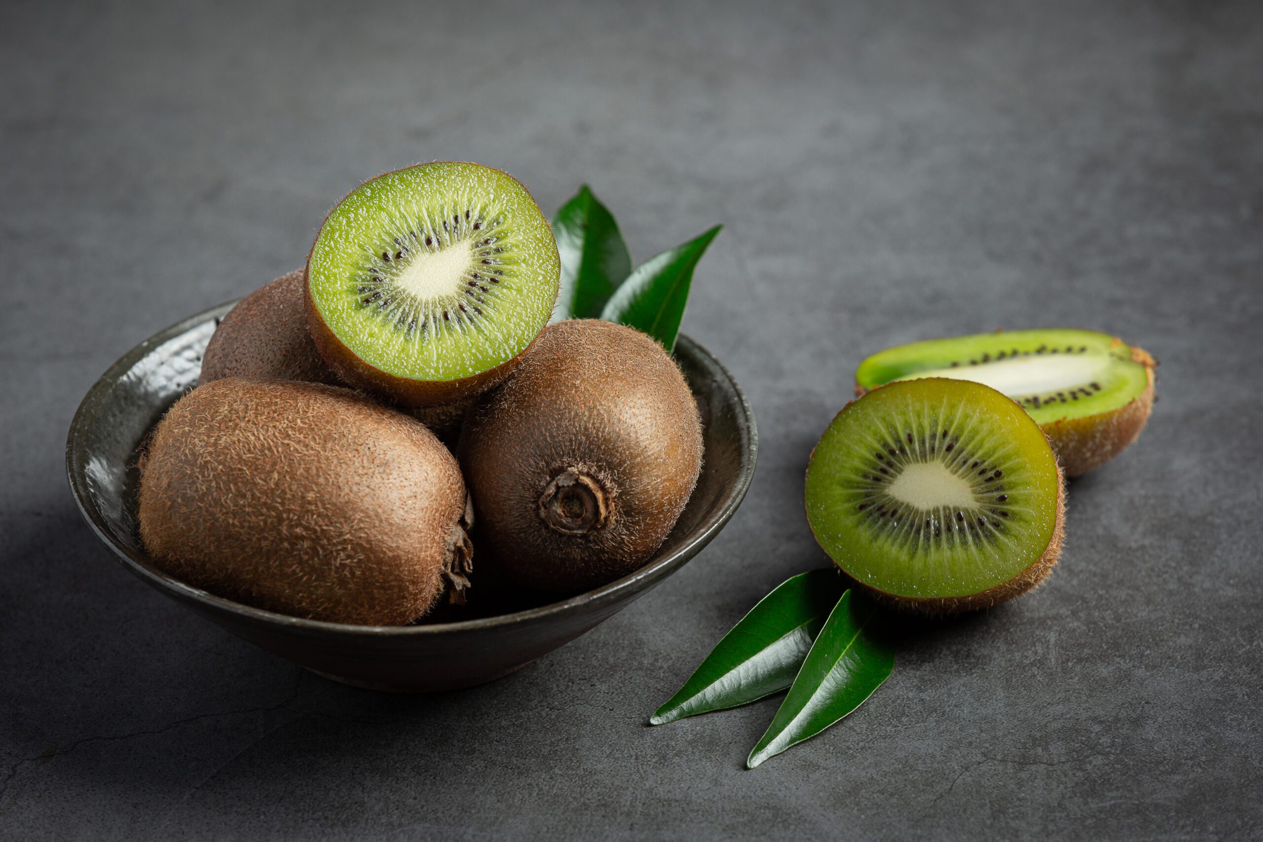 6 amazing benefits of kiwi fruit